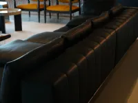 Divano Lineare in Pelle non sfoderabile  Freeman tailor di Minotti 