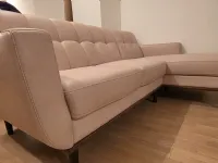 Divano Lineare 2 posti con chaise longue in pelle Artigianale in Offerta Outlet a 900
