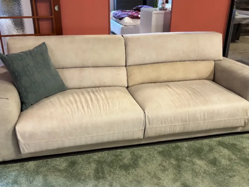 Divano Lineare Modello booman Ditre italia in Offerta Outlet a 1980 Euro