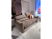 Divano Lineare Modello chocomagic di Calia a prezzo scontato