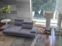 Divano da 3 posti modello Toby wing di Calia scontato