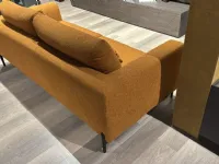 Divano moderno tessuto Tudor di La casa moderna con sconto del - 53%