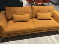 Divano moderno tessuto Tudor di La casa moderna con sconto del - 53%