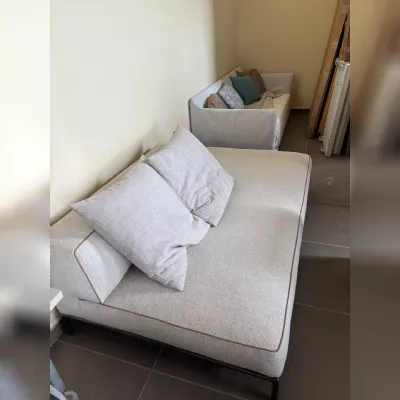 Divano Lineare Perry up di Flexform a prezzo ribassato