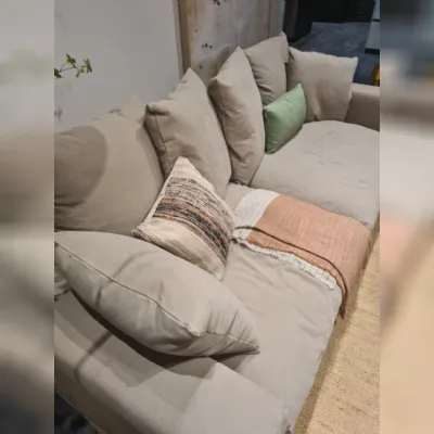 Divano lineare Sa divano kave home Collezione esclusiva in Tessuto a 1664�