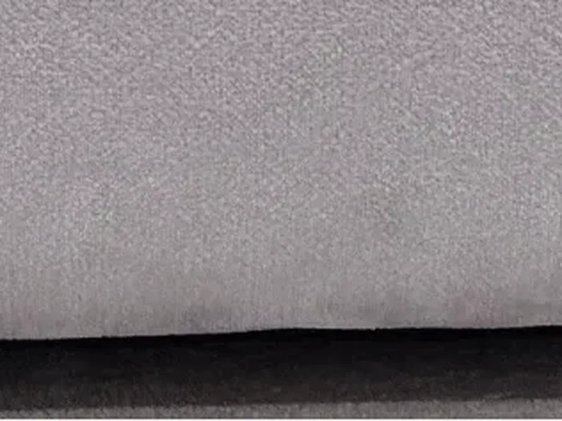 Divano Lineare Saint guillaime sofa Collezione esclusiva in Offerta Outlet a 2444 Euro
