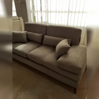 Divano Lineare modello Serena di Nicoletti home a prezzi convenienti