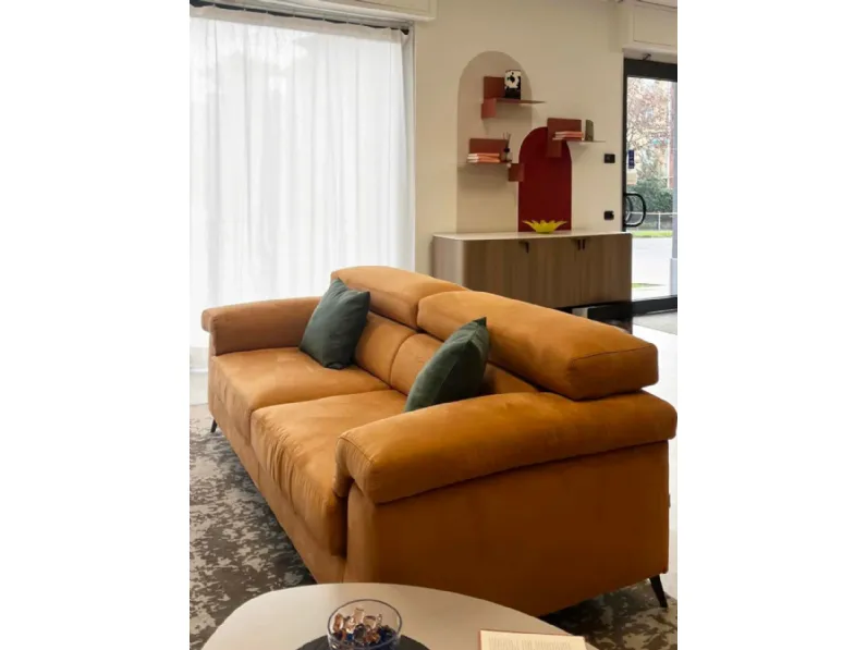 Divano Lineare Tao Biel a 2100 Euro