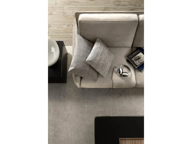 Divano Living minimal in Tessuto sfoderabile  di Samoa scontato 35%