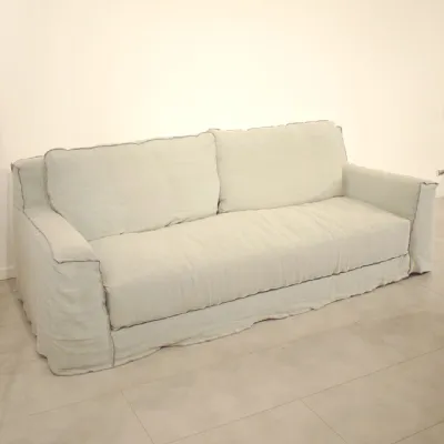 Divano moderno tessuto Loll di Gervasoni con sconto del - 35%