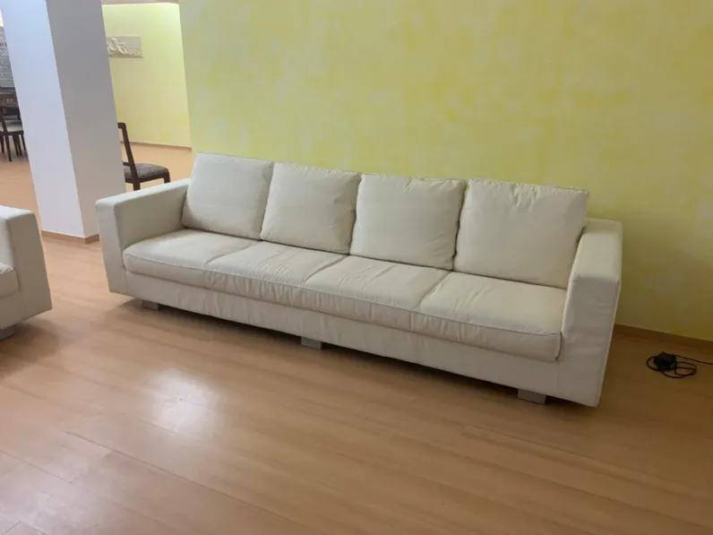 Divano Milano in Tessuto sfoderabile  di Astor mobili scontato 87%