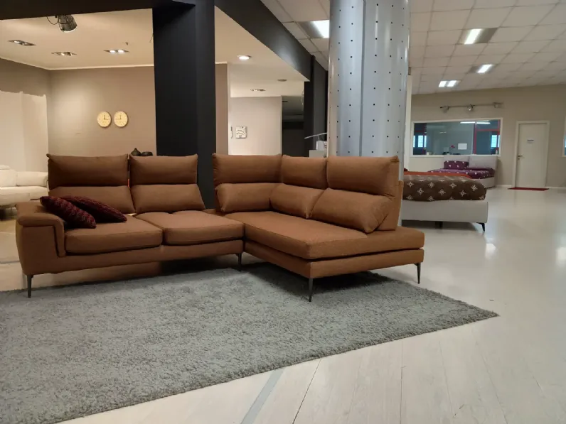 Divano Mod astor di Samoa in stile moderno a prezzo scontato