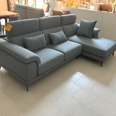 Divano Con penisola modello Mod norton di Le comfort in offerta