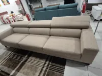 Divano Alter special tessuto in poliuretano  Samoa a prezzo scontato