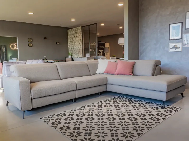 Divano Divano christopher  di Le comfort in stile moderno in Offerta Outlet