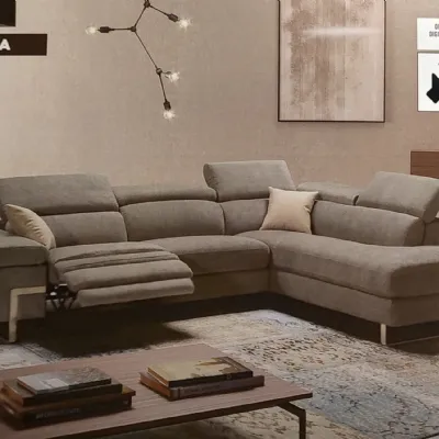 Divano moderno tessuto Olga relax elettrico di Collezione esclusiva con sconto del - 31%