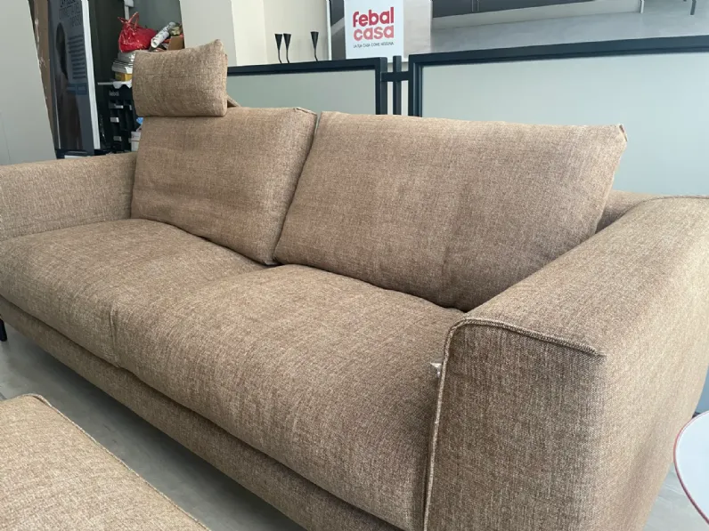 Divano Nathan in Tessuto sfoderabile  di Twils scontato 40%