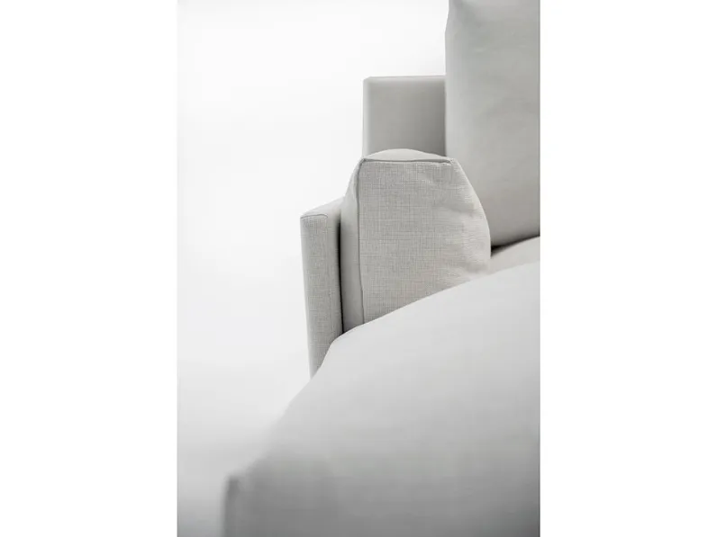 Divano tessuto in piuma  Bm design a prezzo Outlet