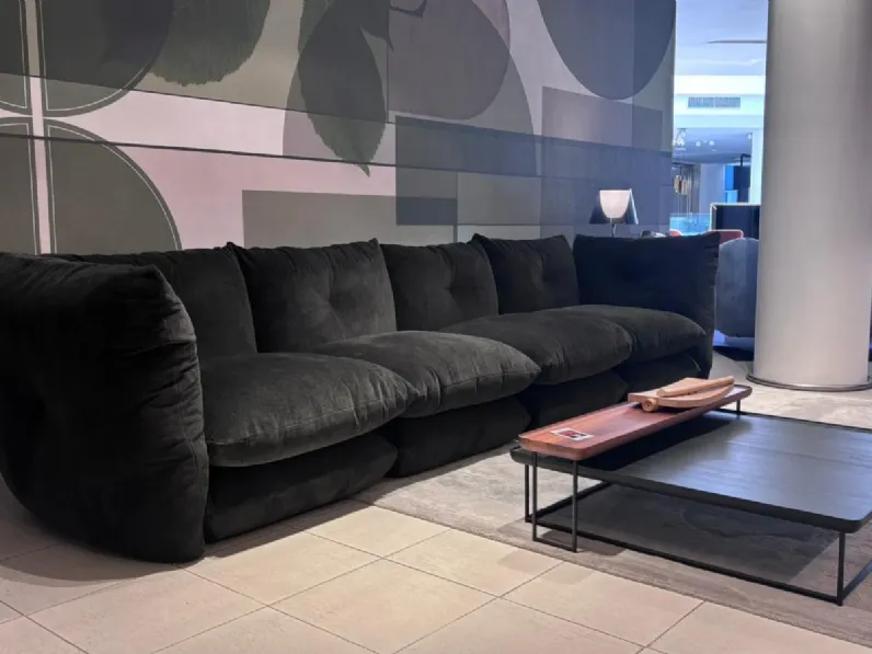 Divano Pillo sofa standard in stile Moderno Con schienale con forte sconto 