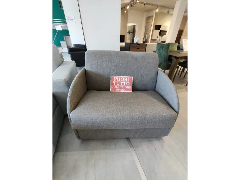 Divano Poltrona letto modello brando Artigianale a PREZZO OUTLET scontato del 20%