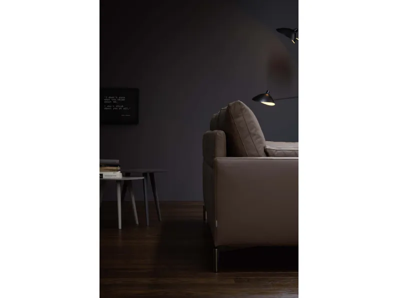 Divano in Tessuto stile design modello Reef scontato - 33%