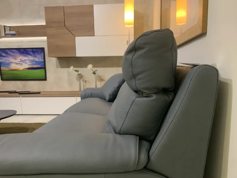 Divano in Pelle stile moderno modello Refrain scontato - 37%