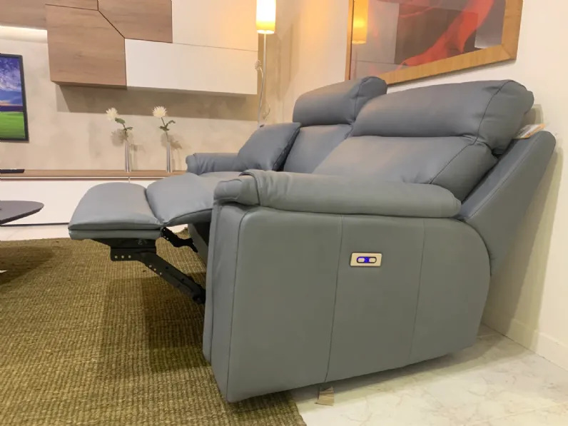 Divano in Pelle stile moderno modello Refrain scontato - 37%