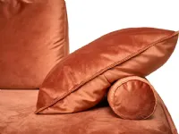 Divano Mood in Tessuto Nicoletti home a prezzo ribassato