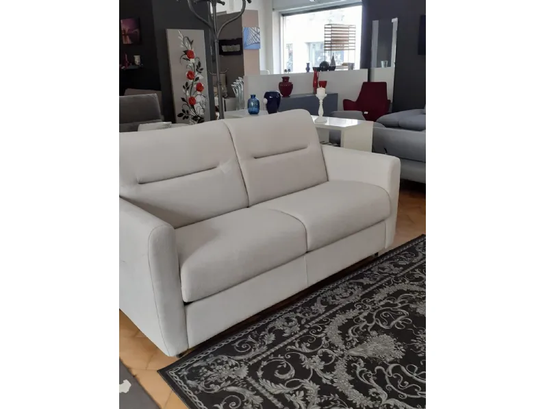 Divano Roger tessuto in poliuretano  Il benessere a prezzo Outlet
