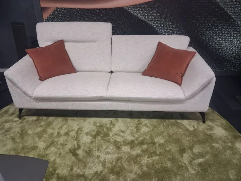 Divano design tessuto Sahara di Egoitaliano con sconto del - 37%