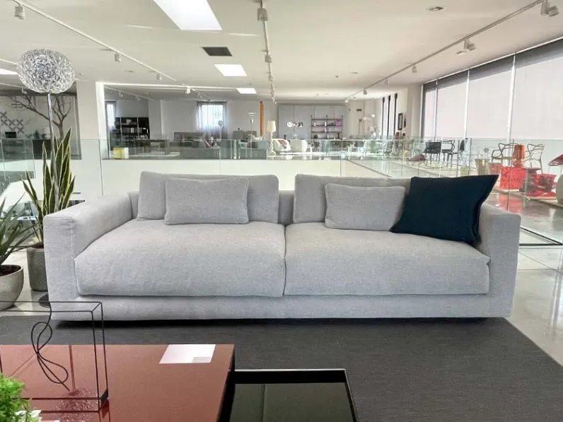 Divano Salon nan di Moroso in stile moderno in Offerta Outlet