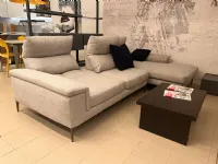 Divano Con penisola Astor Samoa ad un prezzo conveniente