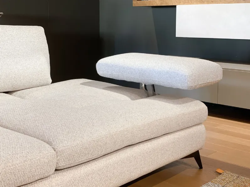Divano Serena di Nicoletti home in stile moderno in Offerta Outlet
