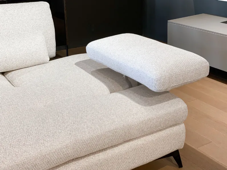 Divano Serena di Nicoletti home in stile moderno in Offerta Outlet