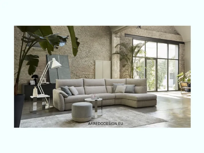 Divano in Tessuto stile design modello Siviglia scontato - 30%