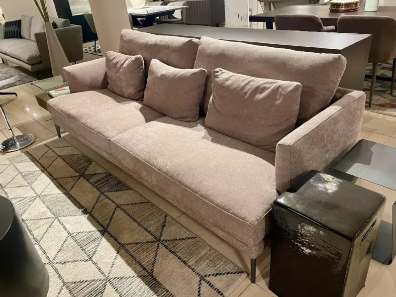 Divano Bonaldo paraiso  tessuto in misto piuma  Bonaldo in Offerta Outlet