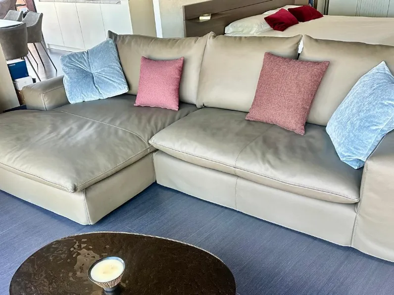 Divano Con penisola Theo Alberta ad un prezzo imperdibile