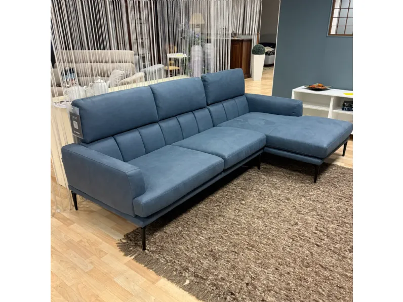 Divano design microfibra Tiago di Egoitaliano con sconto del - 42%