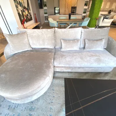 Divano Togo duble tessuto in poliuretano  Le comfort in Offerta Outlet