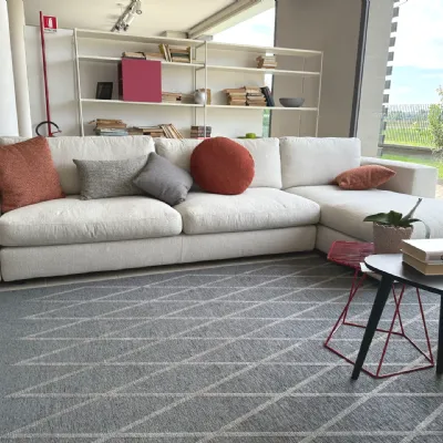 Divano Con penisola modello Urban 2 di Ditre italia con forte sconto