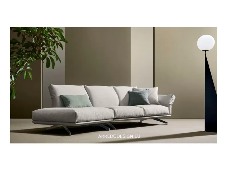 Divano Wing in Tessuto sfoderabile  di Twils scontato 30%