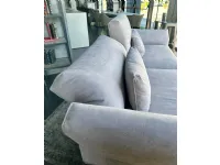 Divano Wing in Tessuto Twils a prezzo ribassato