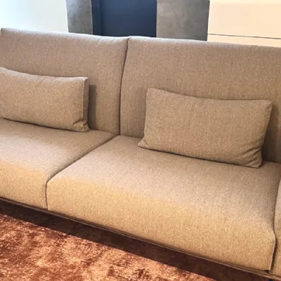 Divano Wing twils tessuto in poliuretano  Twils a prezzo Outlet