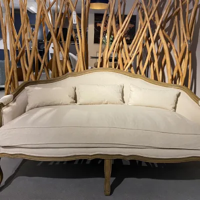 Divano lineare Linen di Karedesign a prezzo scontato