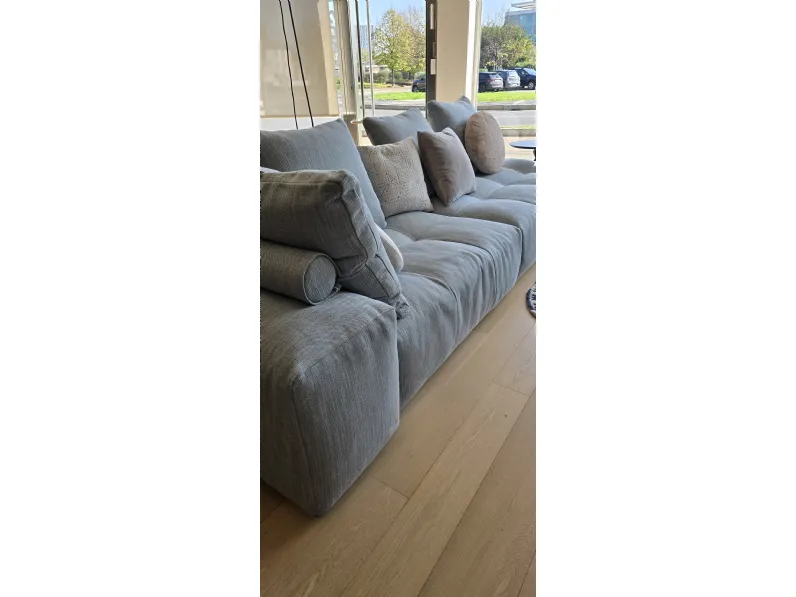 Divano in Tessuto stile design modello Pixel scontato - 40%