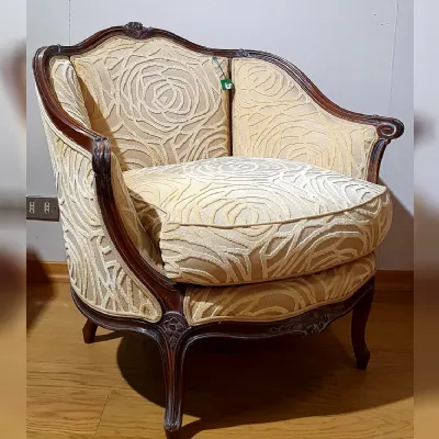 Poltrona Luigi xv Collezione esclusiva in Tessuto SCONTATA