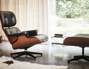 Poltrona con movimento relax Lounge chair & ottoman charles e ray eames vitra  in Pelle Vitra a prezzi outlet 