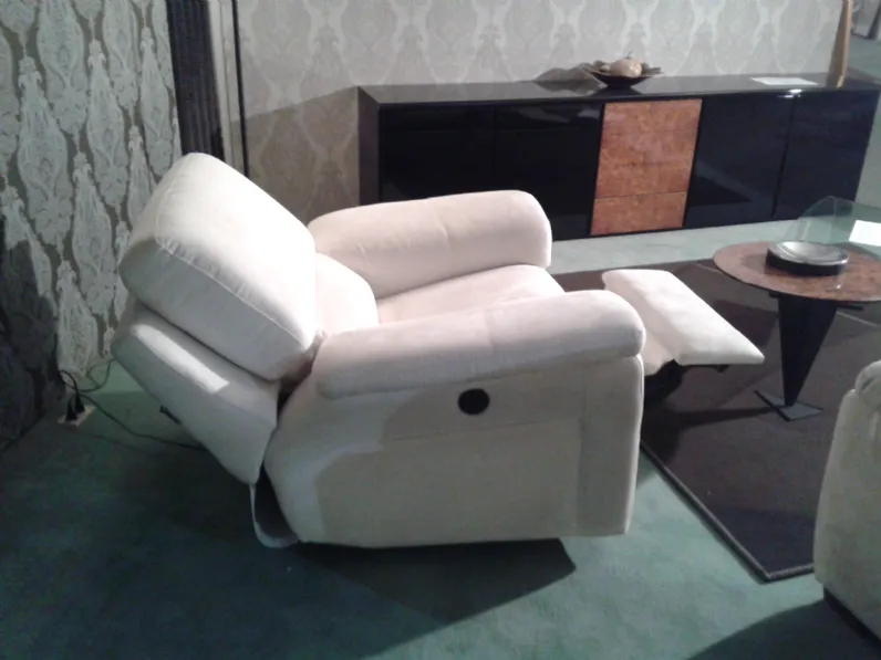 Poltrona Relax scontata del 50 %
