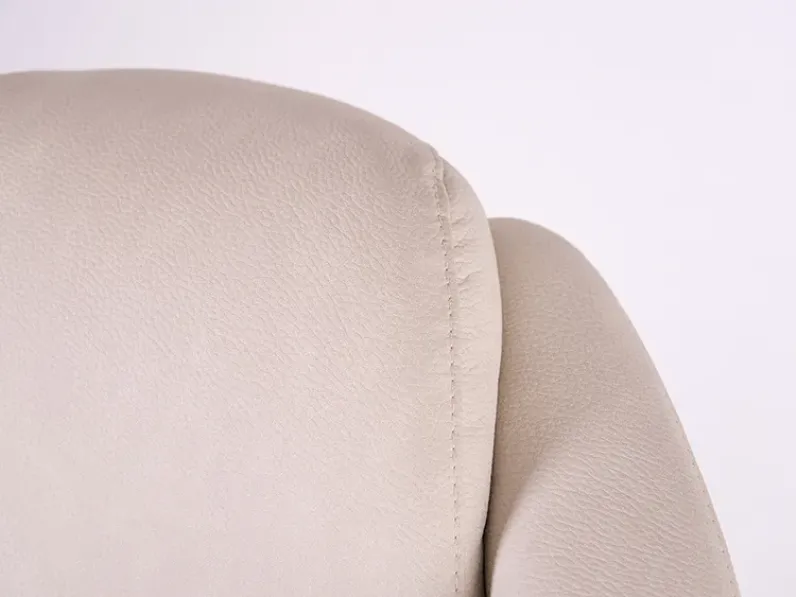 Poltrona in stile design Carmen Artigianale in Offerta Outlet