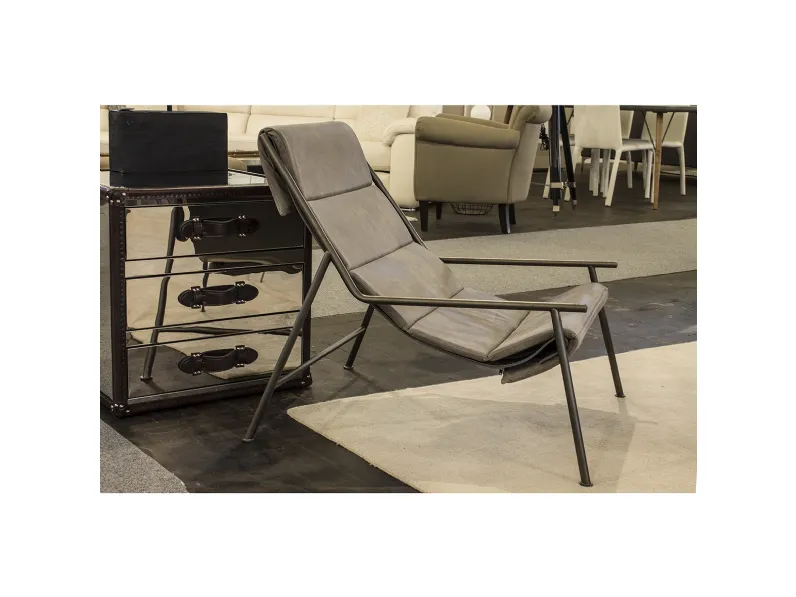 Poltroncina Moon Doimo salotti a PREZZO OUTLET